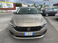 Usata Fiat Tipo Lounge 120 CV (88 kW) 2016 Grigio Berlina