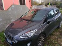 Usata Ford Fiesta 75 CV (55 kW) 2020 Grigio Utilitaria