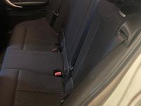 Usata BMW 118 143 CV (105 kW) 2013 Bianco Utilitaria