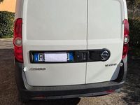 Usata Opel Combo 105 CV (77 kW) 2016 Bianco Monovolume