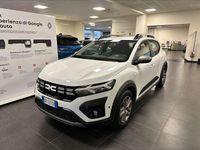 Usata Dacia Sandero Expression 101 CV (74 kW) 2023 Bianco panna Berlina