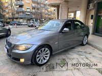 Usata BMW 320 177 CV (130 kW) 2010 Gray Berlina