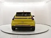 Nuova Renault 5 E-Tech Urban 89 kW (122 CV) 2026 Giallo