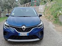 Begagnad Renault Captur Equilibre 101 HK (74 kW) 2023 Blå SUV