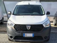 Usata Dacia Dokker 101 CV (74 kW) 2021 Bianco Monovolume