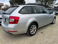 Usata Skoda Octavia Executive 116 CV (85 kW) 2020 Grigio Station wagon