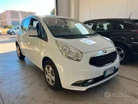 Usata Kia Venga 90 CV (66 kW) 2015 Bianco Utilitaria