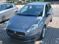 Usata Fiat Grande Punto Dynamic 65 CV (47 kW) 2005 Argento Utilitaria