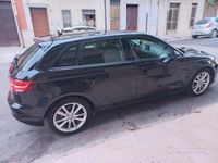 Usata Audi A3 Comfort 105 CV (77 kW) 2015 Nero Berlina