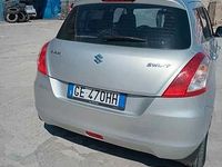 Begagnad Suzuki Swift 75 HK (55 kW) 2013 Grå Halvkombi