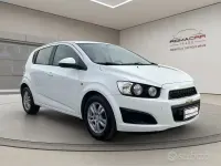 Usata Chevrolet Captiva LT 136 CV (100 kW) 2009 Bianco SUV