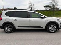 Usata Dacia Jogger Comfort 101 CV (74 kW) 2022 Argento Monovolume