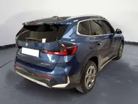 Usata BMW X1 xLine 163 CV (119 kW) 2023 Bleu metallizzato scuro SUV