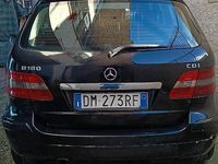 Käytetty Mercedes B180 109 HP (80 kW) 2006 Musta Tila-auto