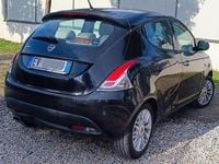 Usata Lancia Ypsilon Gold 69 CV (50 kW) 2014 Nero Utilitaria