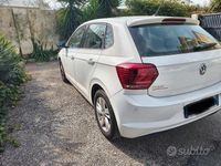 Usata VW Polo 90 CV (66 kW) 2019 Bianco Utilitaria