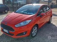 Usata Ford Fiesta Titanium 95 CV (69 kW) 2016 Rosso Berlina