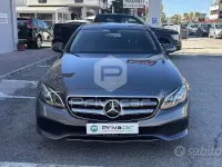 Gebraucht Mercedes E200 Exclusive 184 PS (135 kW) 2018 Grau Limousine
