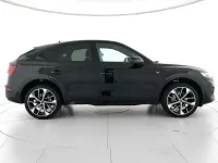 Usata Audi Q5 Sportback Comfort 204 CV (150 kW) 2024 Nero mythos metallizzato SUV