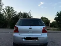 Usata VW Polo 75 CV (55 kW) 2002 Grigio Utilitaria