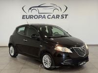 Usata Lancia Ypsilon Silver 95 CV (69 kW) 2015 Nero Utilitaria