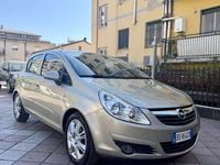 Usata Opel Corsa Cosmo 80 CV (58 kW) 2006 Oro Utilitaria