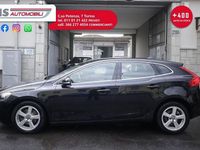 Gebraucht Volvo V40 Momentum 115 PS (84 kW) 2015 Schwarz Kleinwagen