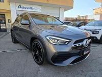 Usata Mercedes GLA200 Premium 150 CV (110 kW) 2022 Grigio montagna SUV
