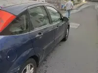 Usata Ford Focus 100 CV (73 kW) 2002 Bluazzurro Utilitaria