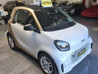 Usata Smart ForTwo Coupé Passion 41 kW (56 CV) 2021 Bianco Utilitaria