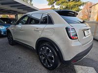 Usata Fiat 600 La Prima 101 CV (74 kW) 2025 Crema cappuccino metallizzato SUV