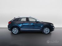 Usata VW T-Roc Style 115 CV (84 kW) 2019 Grigio SUV