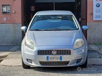 Usata Fiat Grande Punto Active 65 CV (47 kW) 2008 Grigio Utilitaria