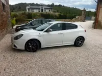 Usata Alfa Romeo Giulietta Quadrifoglio 235 CV (172 kW) 2011 Bianco Utilitaria