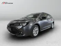 Nuova Toyota Corolla Active 140 CV (102 kW) 2026 Grigio Station wagon