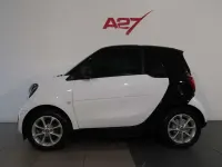 Usata Smart ForTwo Coupé Passion 60 kW (82 CV) 2021 Bianco Utilitaria