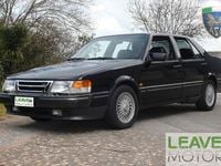 Begagnad Saab 9000 175 HK (128 kW) 1989 Svart Sedan