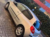 Usata Renault Clio II LE 75 CV (55 kW) 2007 Grigio Berlina