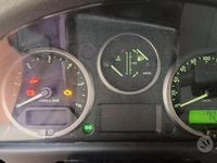 Usata Land Rover Defender SE 122 CV (89 kW) 2012 Bianco Station wagon