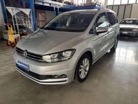 Usata VW Touran 116 CV (85 kW) 2017 Argento Monovolume