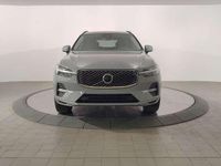 Nuova Volvo XC60 Core 250 CV (183 kW) 2026 Vapour grey metalizzato SUV