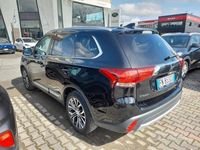 usata Mitsubishi Outlander 2.2 DI-D 4WD Instyle 7p.