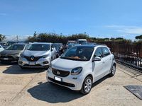 Usata Smart ForFour 71 CV (52 kW) 2015 Bianco Utilitaria