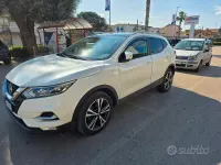 Usata Nissan Qashqai N-Connecta 116 CV (85 kW) 2019 Bianco SUV