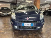 Usata Fiat Punto Lounge 84 CV (61 kW) 2015 Blu/azzurro Utilitaria