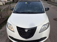 Usata Lancia Ypsilon 69 CV (50 kW) 2014 Utilitaria