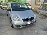 Usata Mercedes A180 Elegance 109 CV (80 kW) 2007 Grigio Berlina