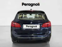 Usata BMW 218 Active Tourer Luxury Line 150 CV (110 kW) 2016 Blu Monovolume