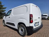 Usata Fiat Doblò 131 CV (96 kW) 2023 Bianco Monovolume