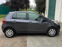 Usata Toyota Yaris 87 CV (63 kW) 2008 Grigio Utilitaria